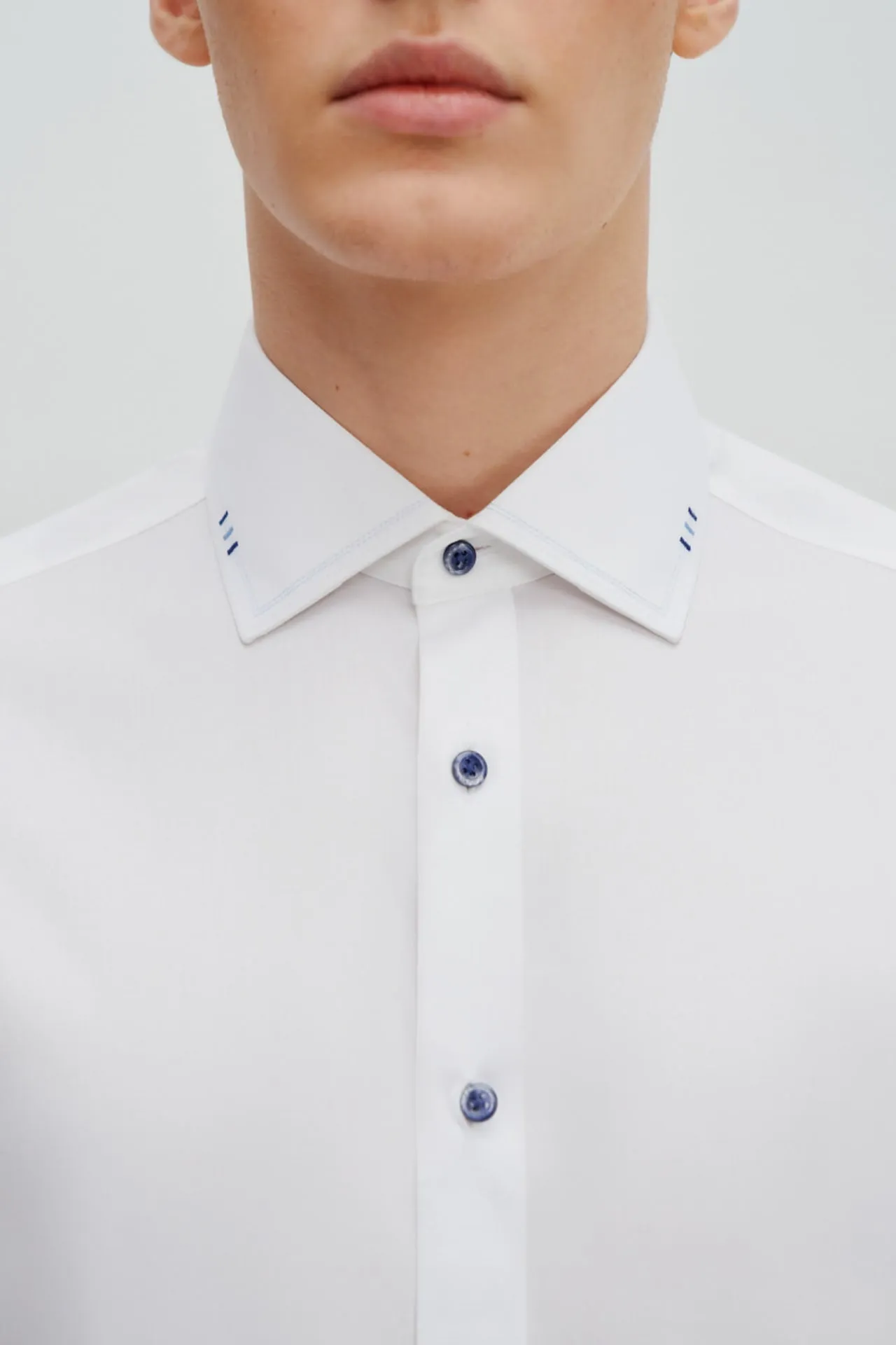 Non-Iron Cotton Stretch Smart Fit Twill Shirt Design Detail Collar