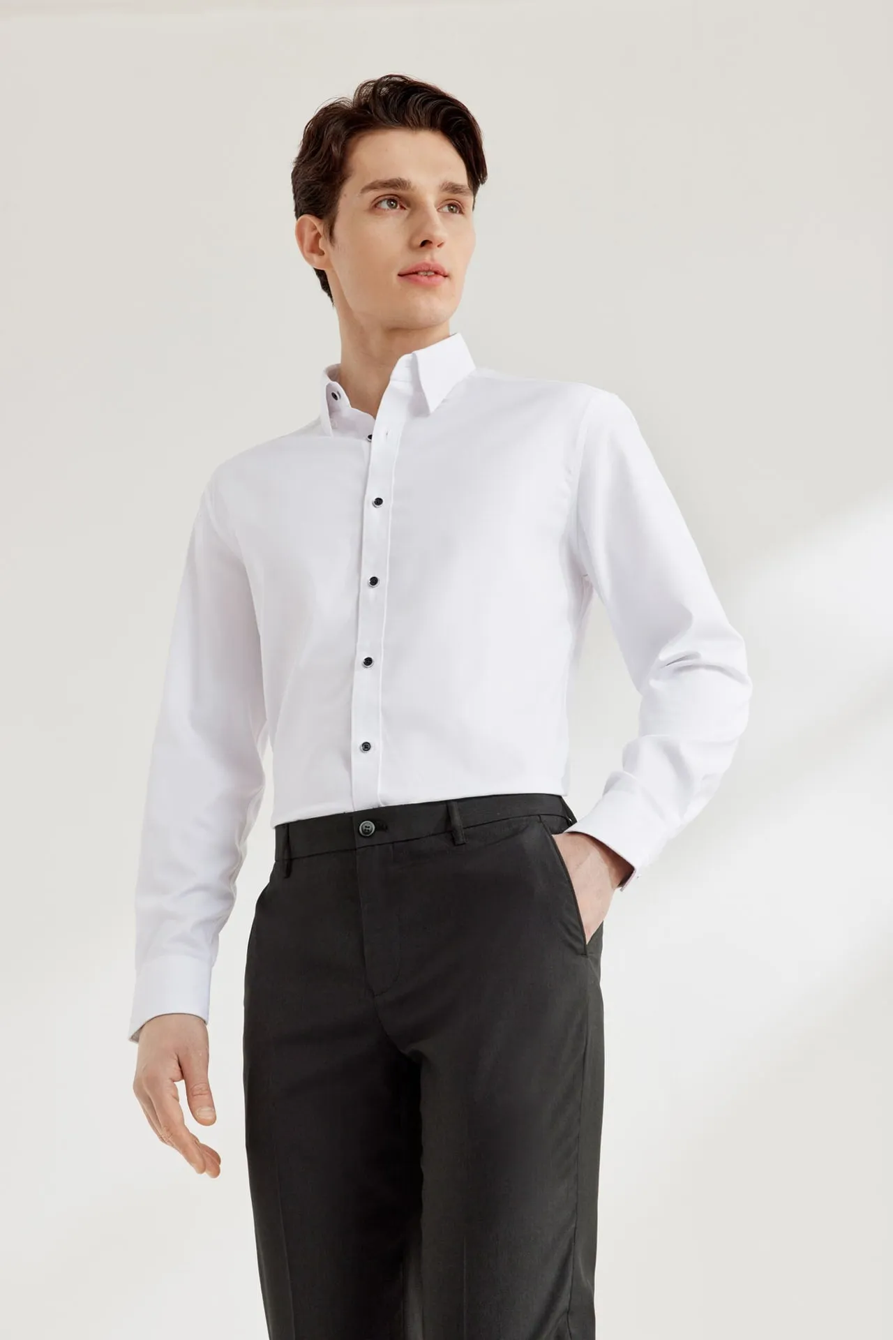 Silky Touch Stretch Shirt in Smart Fit Design Detail Collar